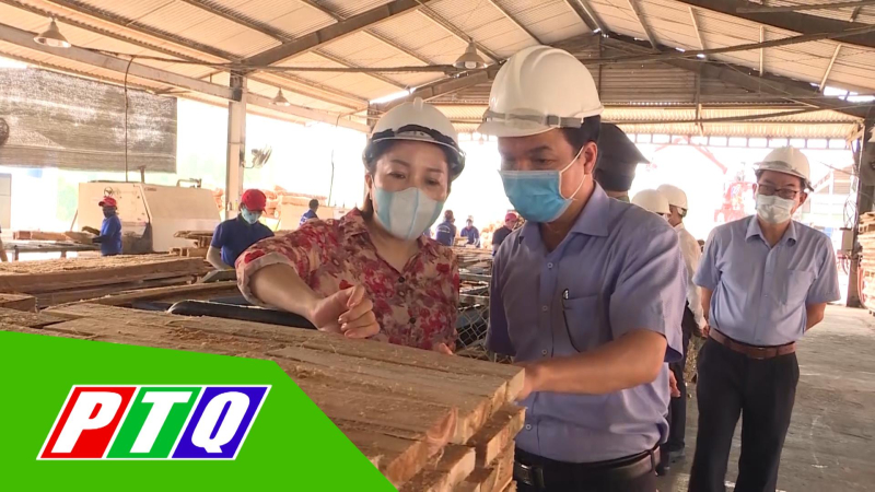 PHÓ CHỦ TỊCH UBND TỈNH ĐẶNG NGỌC DŨNG KIỂM TRA CÔNG TÁC PHÒNG, CHỐNG DỊCH COVID-19