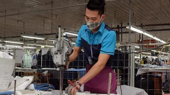 LAO ĐỘNG BẮT ĐẦU TRỞ LẠI THỊ TRƯỜNG VIỆC LÀM