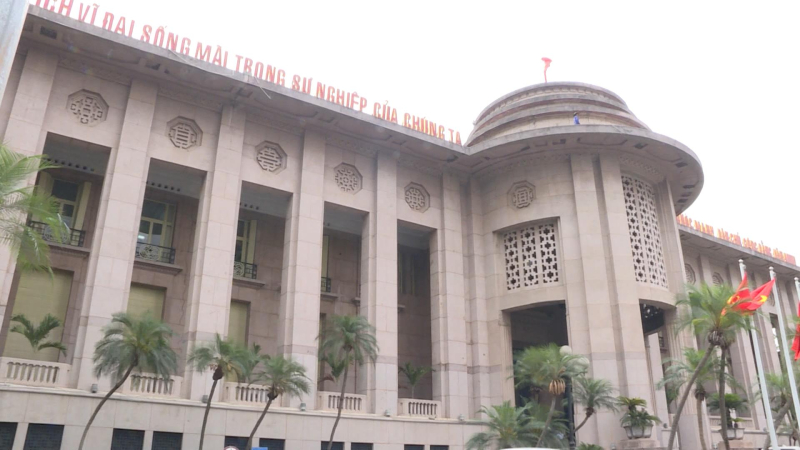 Giảm lãi suất hỗ trợ doanh nghiệp