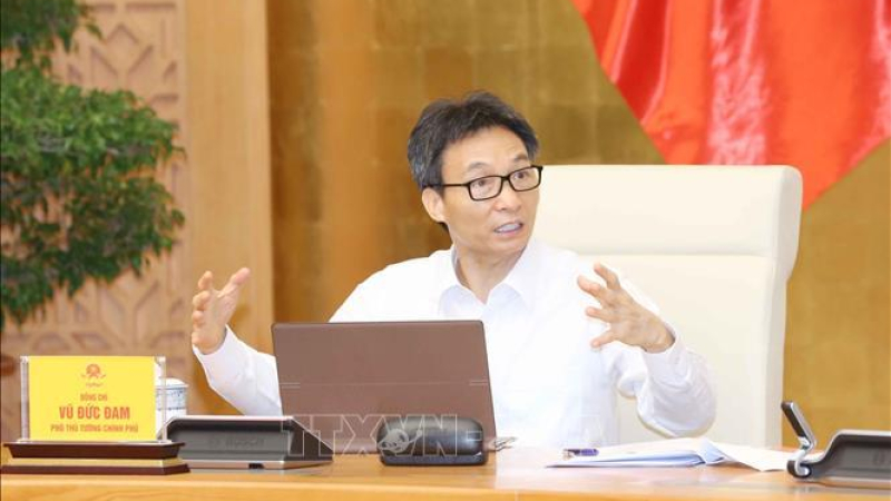 Nâng mức độ cảnh báo trong cộng đồng về dịch COVID-19