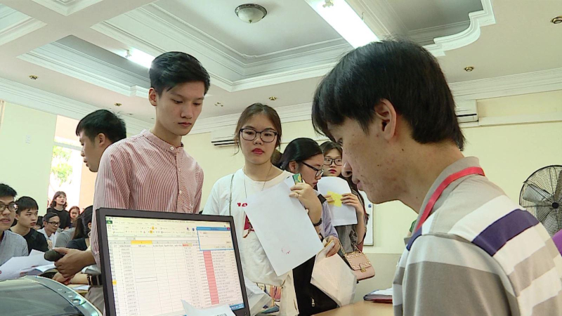 Bộ GD&ĐT lùi thời gian công bố điểm chuẩn