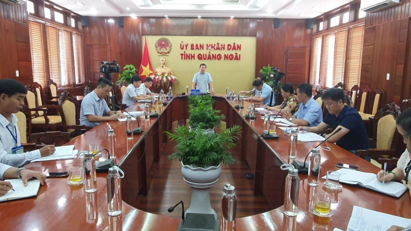 Phải tổ chức họp giao ban định kỳ hàng tuần đầy đủ, nghiêm túc