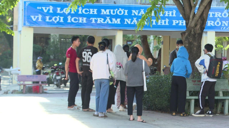 Quảng Ngãi: hơn 92% thí sinh tốt nghiệp THPT đợt 2