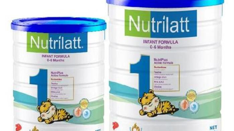 Phát hiện 2 sản phẩm sữa trẻ em không an toàn