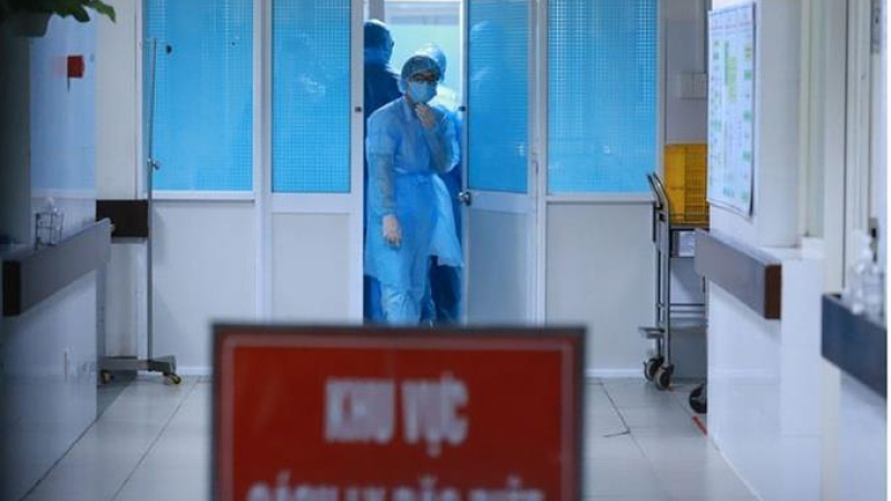 Bà Rịa-Vũng Tàu ghi nhận 3 ca mắc mới COVID-19 nhập cảnh, Việt Nam có 1.049 bệnh nhân