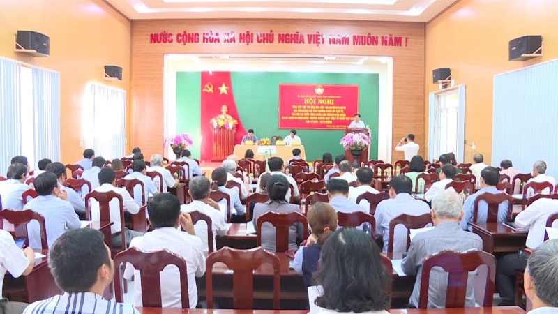 Tổng kết đợt thi đua đặc biệt chào mừng Đại hội đại biểu Đảng bộ tỉnh lần thứ XX