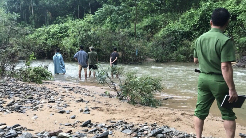 Quảng Ngãi: một người tử vong do mưa lũ