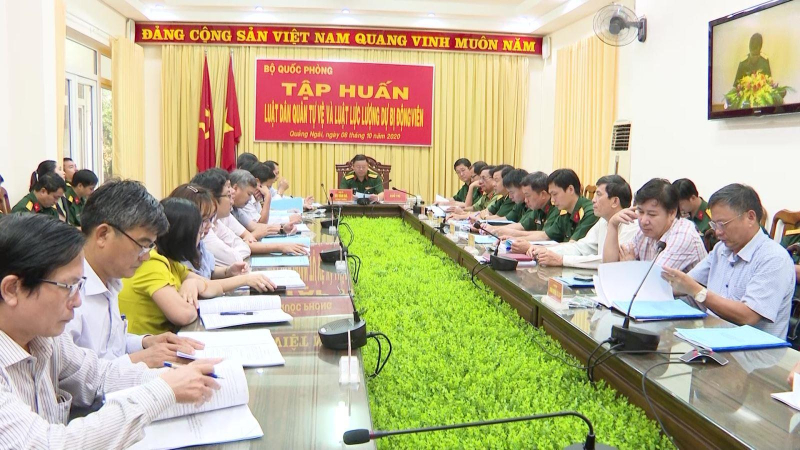 Hội nghị tập huấn trực tuyến luật d&acirc;n qu&acirc;n tự vệ v&agrave; dự bị động vi&ecirc;n