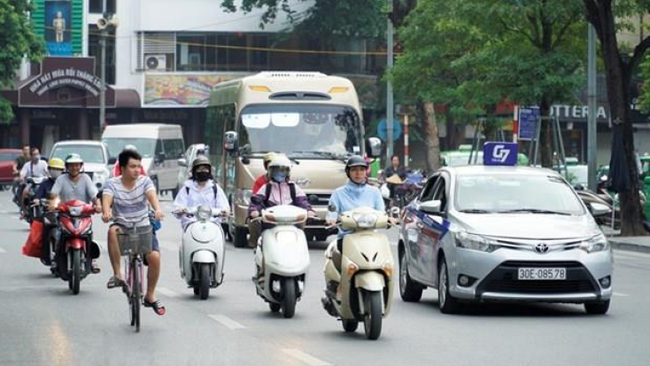 Xuất hiện vùng áp thấp trên khu vực giữa Biển Đông