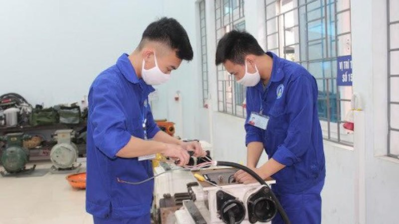 Ng&agrave;y 4 th&aacute;ng 10 l&agrave; "Ng&agrave;y Kỹ năng lao động Việt Nam"