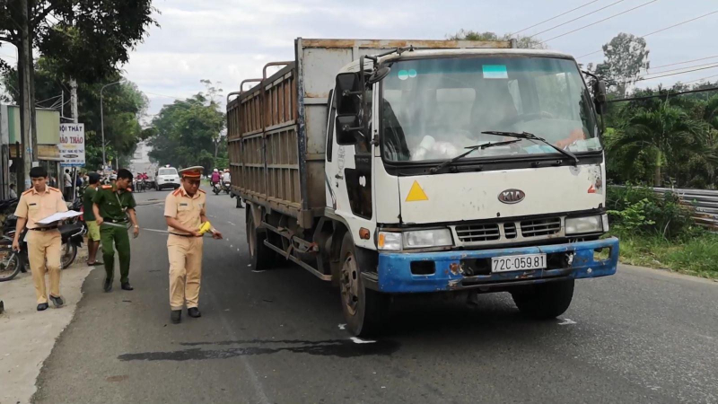 TNGT nghiêm trọng khiến 2 học sinh tử vong