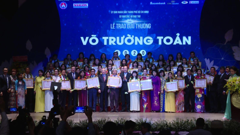 Vinh danh 50 nhà giáo đạt giải Võ Trường Toản 2020