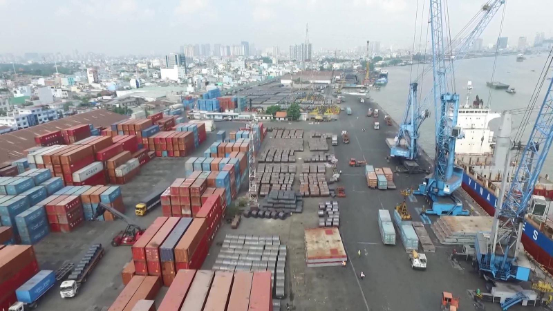 Kinh tế Việt Nam c&oacute; thể tăng trưởng 2,4% trong năm 2020