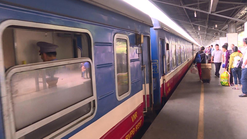 Hơn 20.000 vé tàu giảm giá 50%.