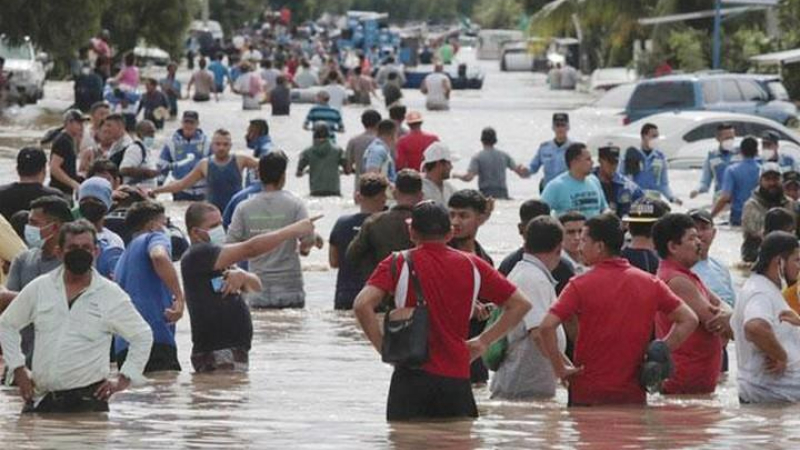 Bão Eta đổ bộ vào Cuba