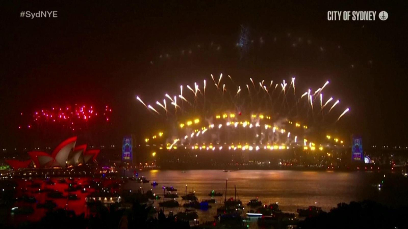 Thế giới chuẩn bị đón giao thừa trong lặng lẽ