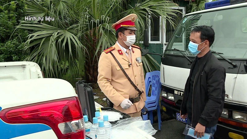 Triển khai cao điểm bảo đảm an to&agrave;n giao th&ocirc;ng dịp Tết