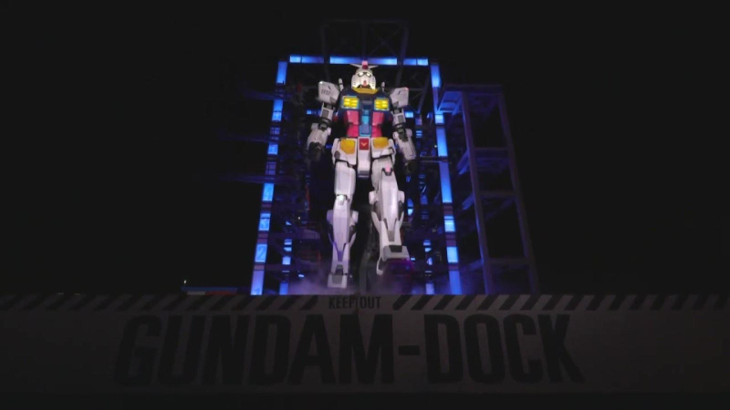 Nhật Bản ra mắt robot khổng lồ