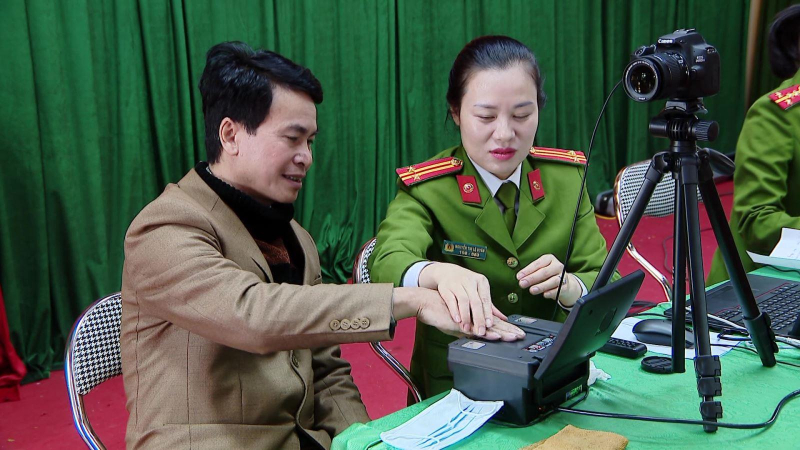 Dừng cấp căn cước c&ocirc;ng d&acirc;n m&atilde; vạch, chứng minh nh&acirc;n d&acirc;n 9 số