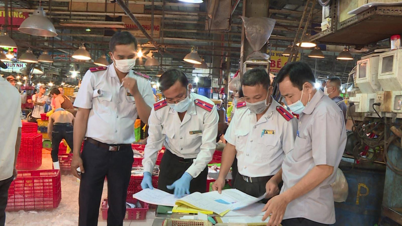 HCM lập 20 đo&agrave;n kiểm tra thực phẩm Tết