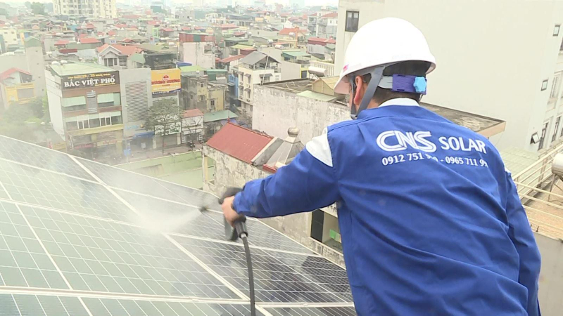 Chờ chính sách mới cho điện mặt trời mái nhà