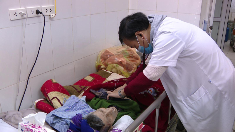 Gia tăng bệnh nhân nhập viện vì giá rét