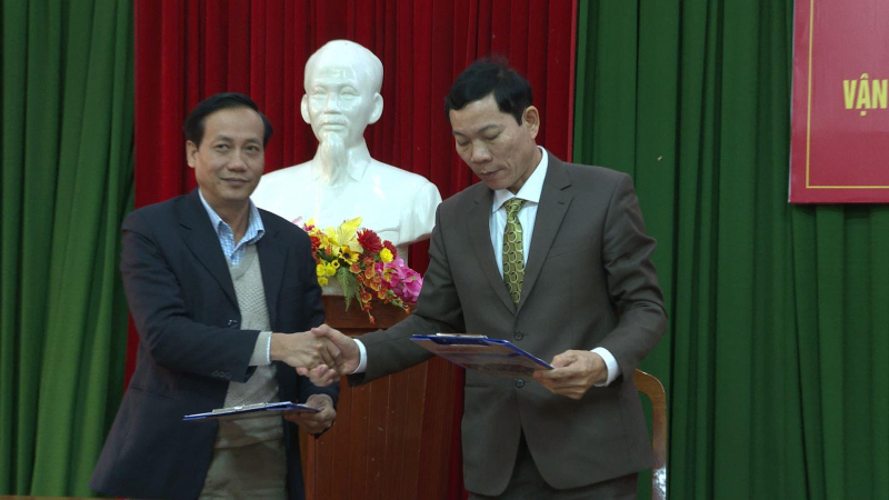 Ký kết chương trình “TẾT YÊU THƯƠNG”