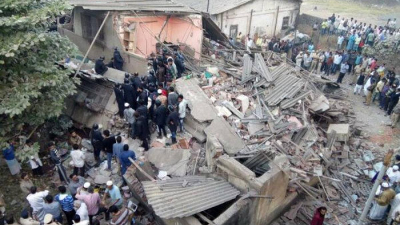 Sập nhà ở Ấn Độ, hàng chục người thương vong