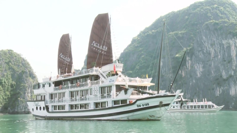 Quảng Ninh miễn giảm giá vé tham quan