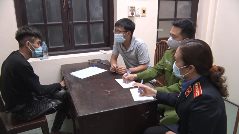 Bắt đối tượng giết người yêu rồi tự tử bất thành