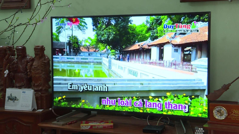Hát Karaoke tại nhà sao cho văn minh