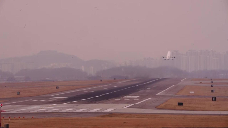 Nhiều hãng hàng không Hàn Quốc bay du lịch quốc tế không hạ cánh