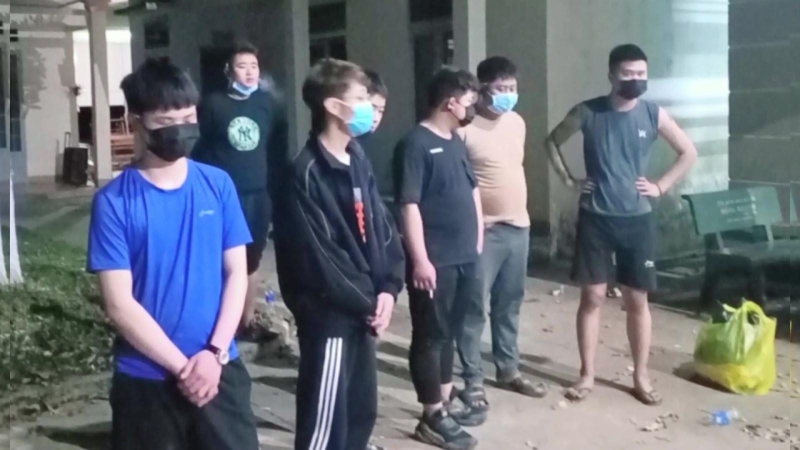 Trục xuất 9 đối tượng người Trung Quốc nhập cảnh trái phép