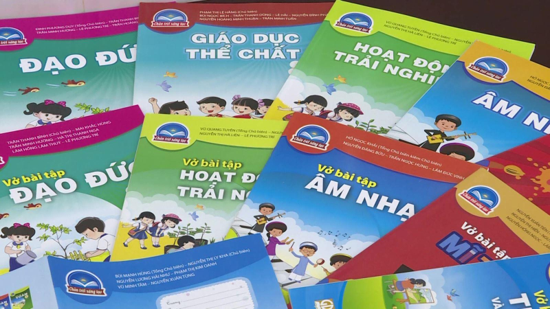 Bộ Tài chính lý giải về việc tăng giá sách giáo khoa