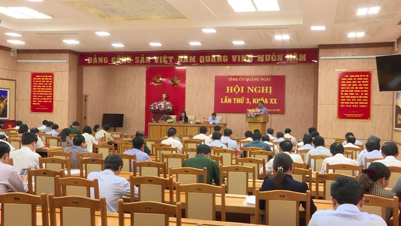 Thông qua dự thảo kết luận phát triển nguồn nhân lực chất lượng cao