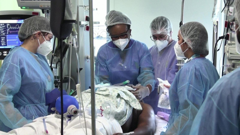 Pháp nỗ lực giảm tải hệ thống y tế