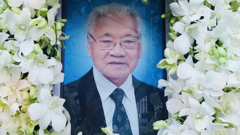 Người viết trường thi&ecirc;n thơ hơn 12.000 c&acirc;u thơ về B&aacute;c Hồ đ&atilde; qua đời