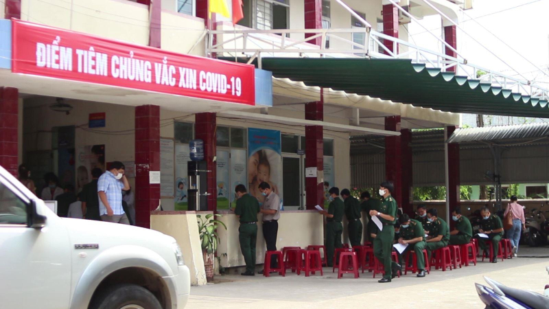 Quảng Ngãi tiêm đợt 1 vắc xin Covid-19