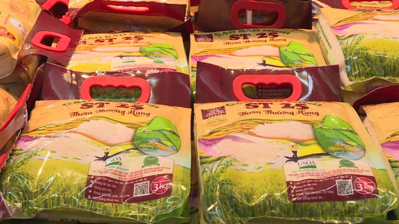 "Cha đẻ" gạo ST25 l&ecirc;n tiếng việc đăng k&yacute; thương hiệu