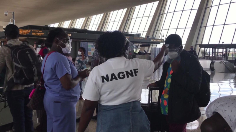 Vấn nạn sử dụng x&eacute;t nghiệm COVID-19 giả