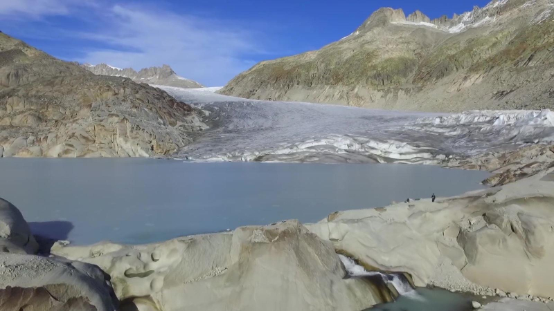 Nhiệt độ băng giá ở dãy Alps, Thụy Sĩ đạt mức cao kỷ lục