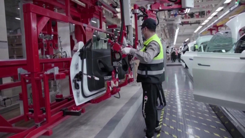 IMF nâng dự báo tăng trưởng kinh tế toàn cầu