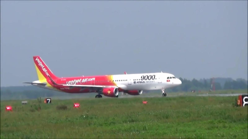 Hàng không đắt khách dịp nghỉ lễ