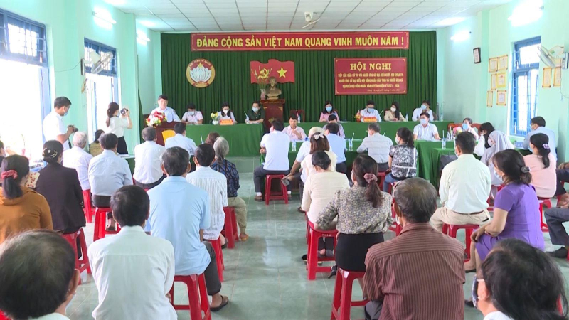 Bí thư Tỉnh ủy tiếp xúc cử tri vận động bầu cử