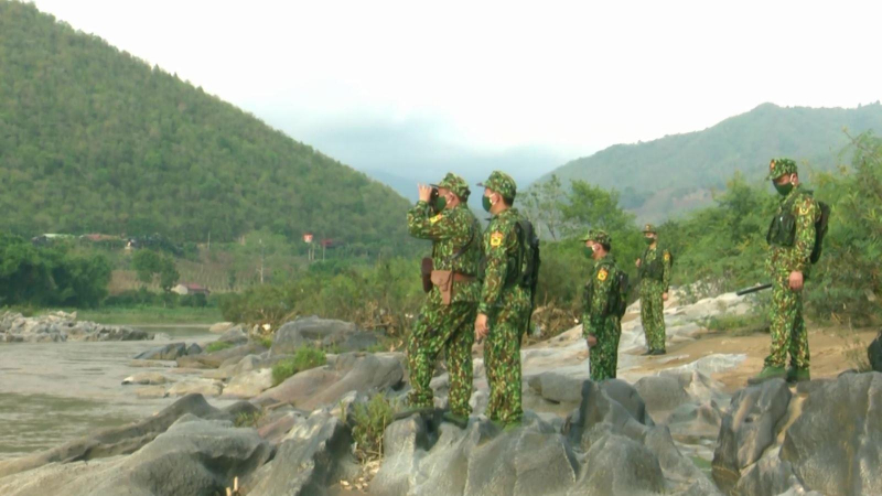 Quản l&yacute; chặt tuyến bi&ecirc;n giới để ph&ograve;ng chống dịch COVD-19