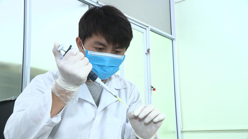 Việt Nam tổng hợp thành công thuốc điều trị COVID-19