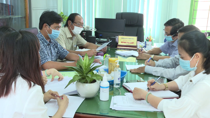 Quảng Ng&atilde;i sẵn s&agrave;ng tuyển sinh v&agrave;o lớp 10