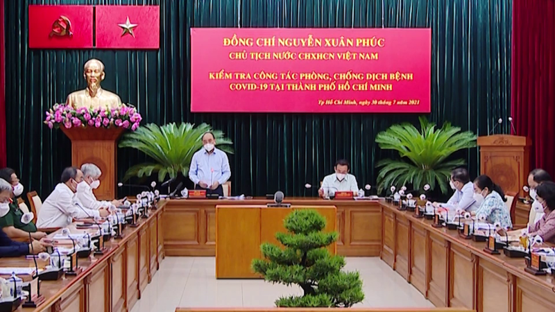 Chủ tịch nước thăm, l&agrave;m việc với l&atilde;nh đạo chủ chốt TP. Hồ Ch&iacute; Minh