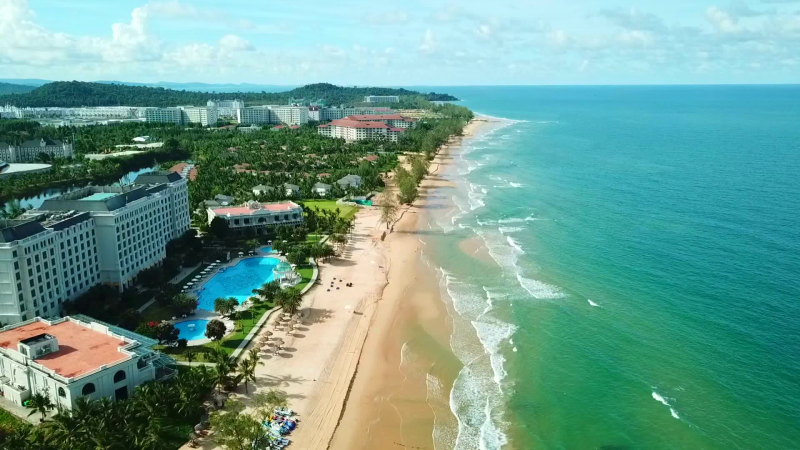 Thống nhất thí điểm đón khách quốc tế đến Phú Quốc