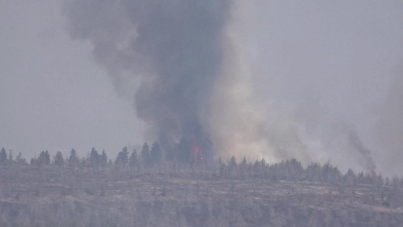 Cháy rừng lan rộng tại Mỹ và Canada